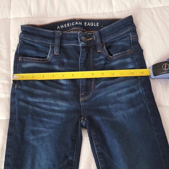 American Eagle Super Hi-Rise Jeggings - Picture 11 of 12